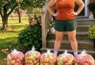 Her Husband P@ssed Away Just 12 Days Before the Harvest—On the Day She Returned From His Funeral, Her Neighbor Was Climbing the Fence With Two Bags of Their Apples.